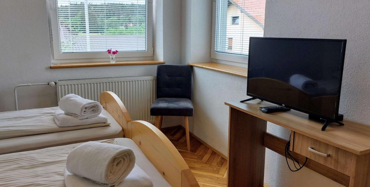 Prenocisca Miklavcic Nova Vas (Bloke) Exterior foto
